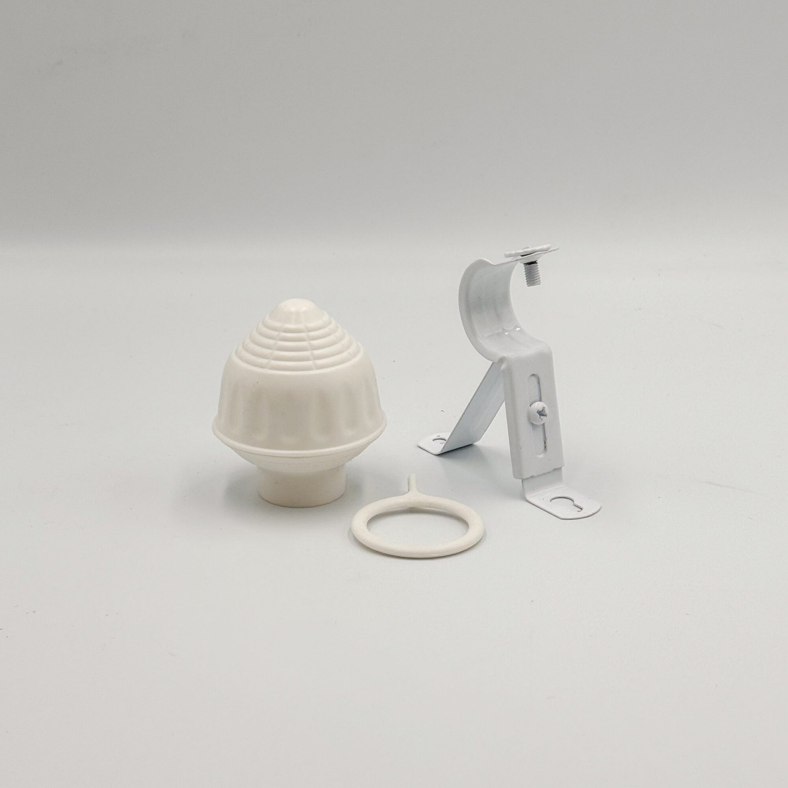decorative-rod-white
