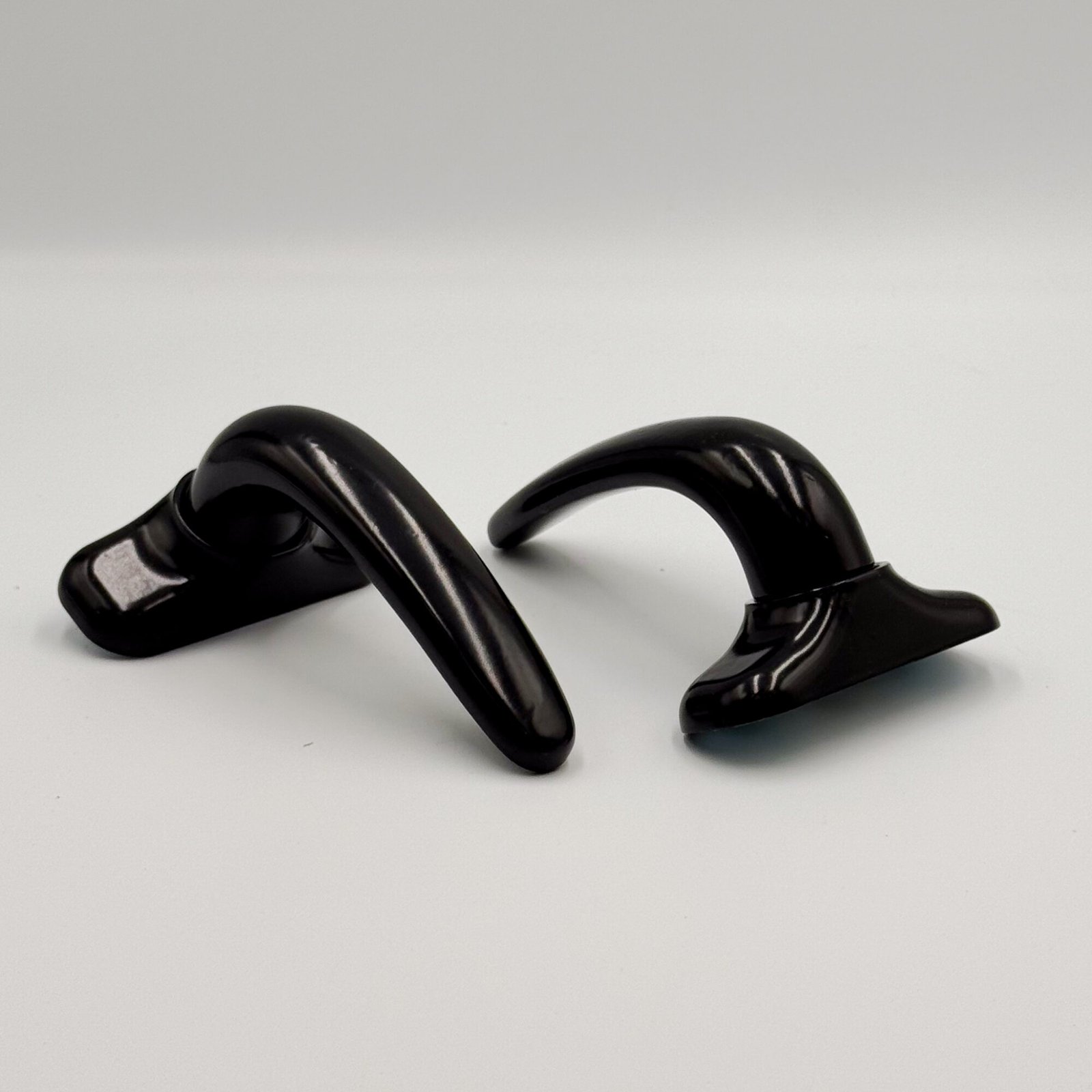 door-handle-black