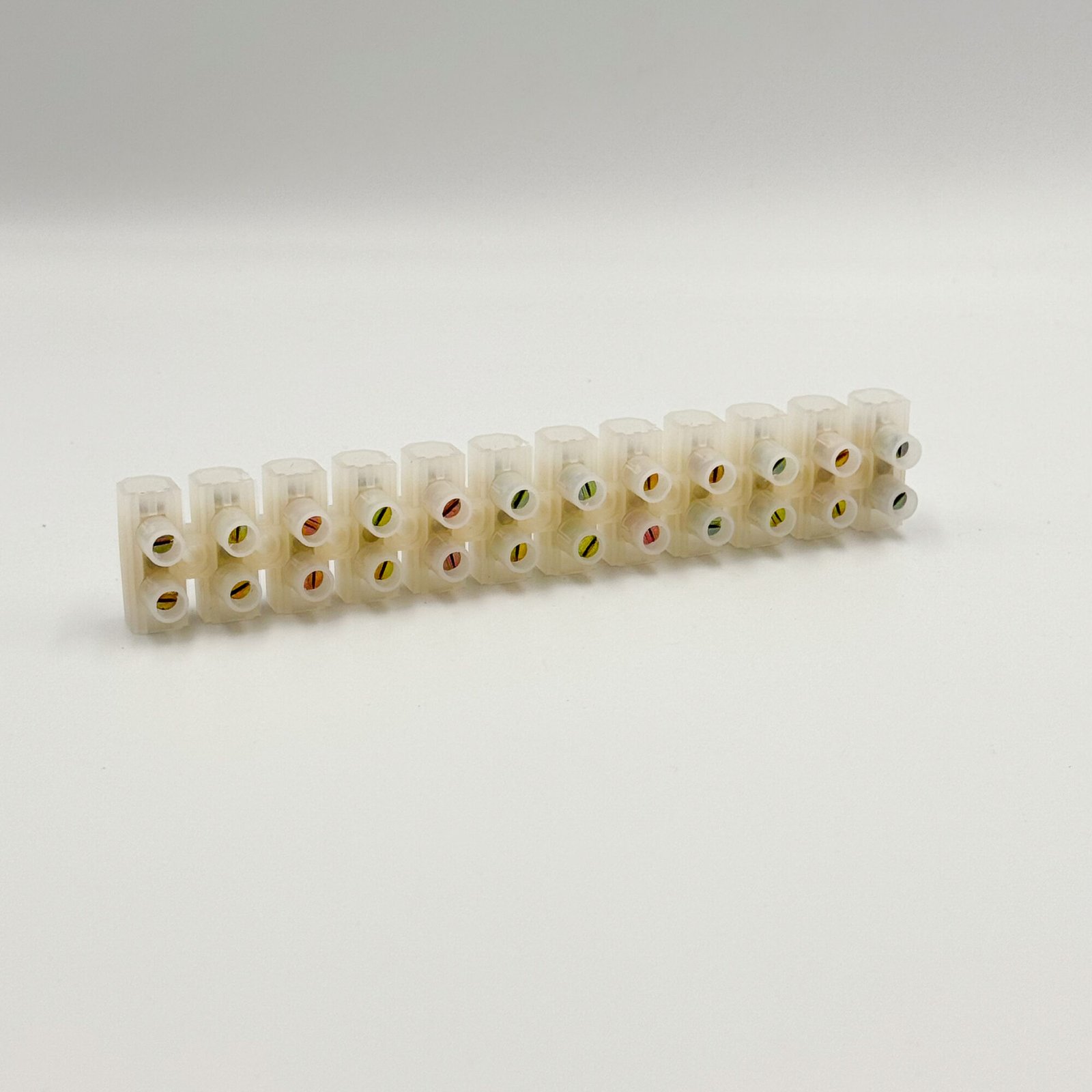 modi-connector-380v-30a-16mm2